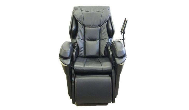 Panasonic MAJ7 Real Pro ULTRA™ Massage Chair3
